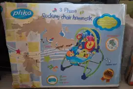 Ayunan Bayi Pliko Rocking Chair