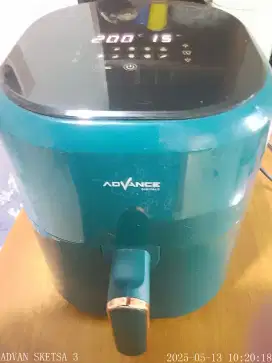 Dijual murah Air Fryer second merk Advance.