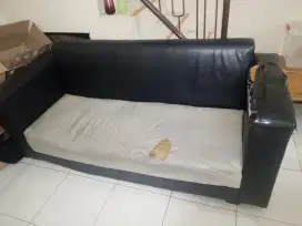 Sofa bekas layak pakai