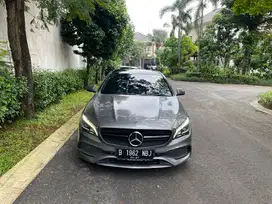 Mercedes-Benz CLA200 AMG Line 2018