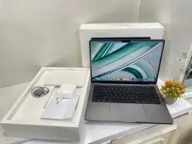 Macbook Air 14-inch 2023 Chip M3 RAM 8GB SSD 1TB Fullset