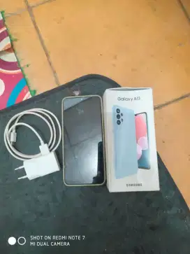 Samsung a13 minus lcd ada tompel hitam nya
