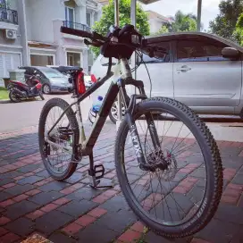 Dijual Sepeda Gunung MTB Polygon Syncline C5 2021