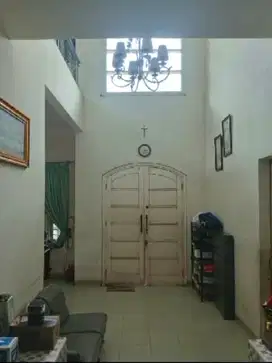 Dijual Rumah lokasi strategis sektor 7A Gading Serpong