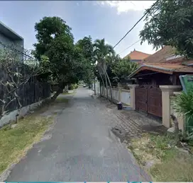 di Sewakan rumah 2 Lt , 4 are Puputan Renon Denpasar Bali