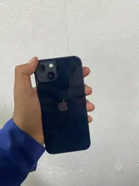 iPhone 13 128GB black all operator