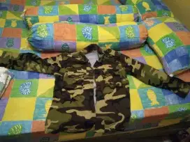 Jaket loreng bekas