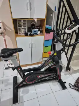 Sepeda statis Speeds