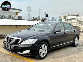 (LOW KM) Mercedes Benz S350 W221 CBU Sunroof AT