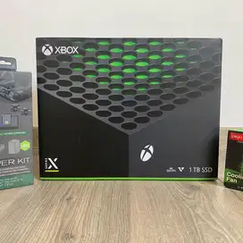Xbox Series X - 2nd like new
