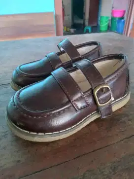 Sepatu bayi vintage