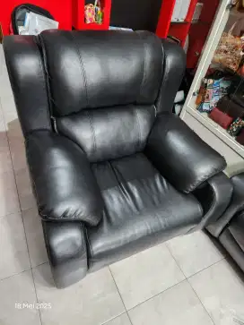 Sofa 3 + 1 BEKAS