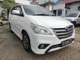 Toyota Kijang Innova 2015 G Luxury Matic Bensin