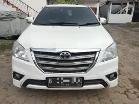 Toyota Kijang Innova 2015 G Luxury Matic Bensin