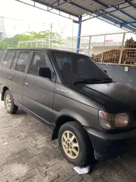 Mitsubishi kuda bensin GLX th2000 PJK on