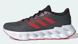 Sepatu Olah raga