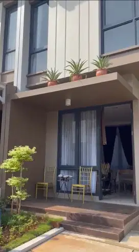 Kota wisata, bagus, like new, bonus furnish