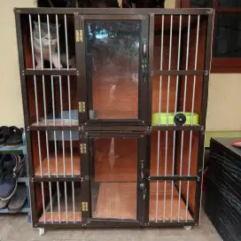 Kandang Kucing 2 Tingkat Kaca + Lampu