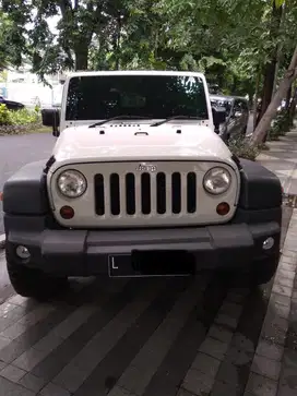 Jeep Wrangler 3.8 L 2 door matic