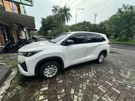 Toyota Kijang Innova 2023 Hybrid