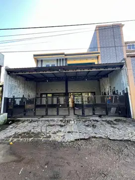 Dijual Ruko 2 lantai dekat sekolah sisa tanah luas