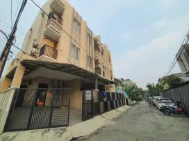 IP3003: Rumah Semi Furnished Duri Kepa Lokasi Bagus