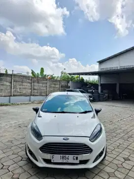Ford Fiesta 1.5 S Automatic