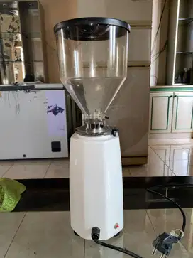 JUAL LATINA GRINDER tipe M2 SECOND BEKAS PAKAI