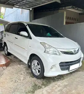 Toyota Avanza Veloz 1.5 2013