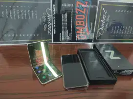 SAMSUNG GALAXY Z FLIP 3 5G 8/128GB CREAM SEIN MINUS LAYAR LINE