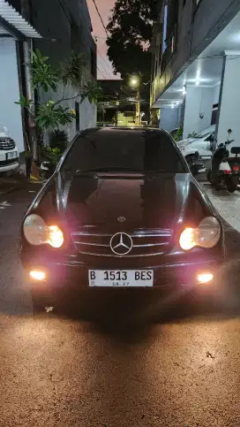 Mercedez Benz C 180 AT W203 Non Kompresor thn 2003