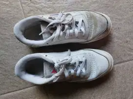 Reebok classic club c 85 preloved