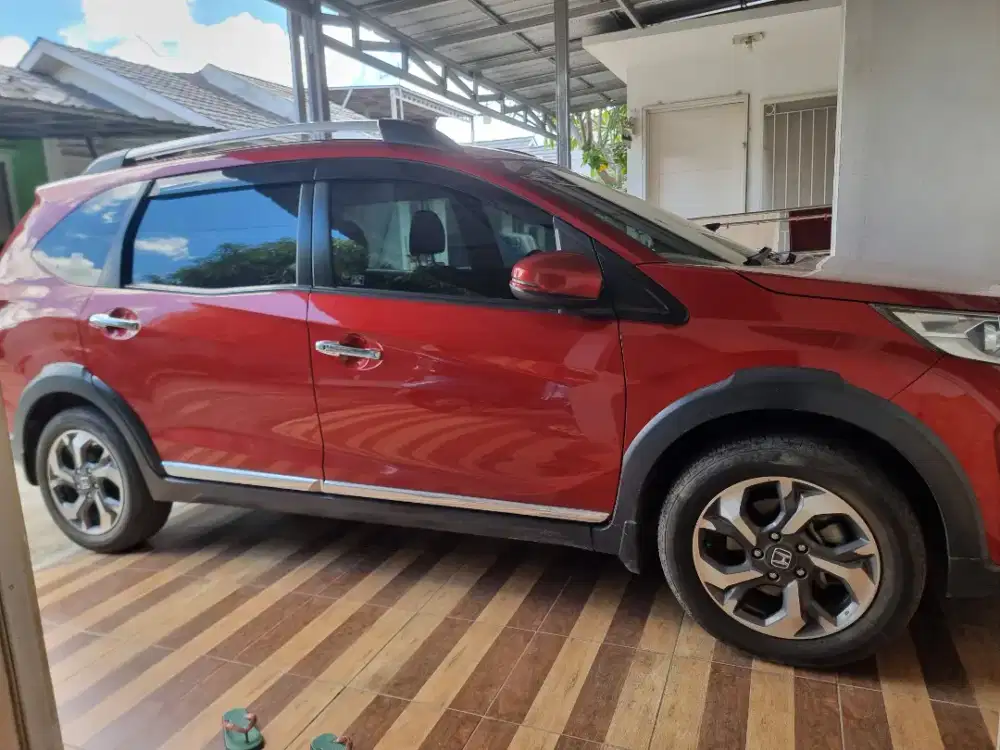 Dijual Honda BR-V E Automatic