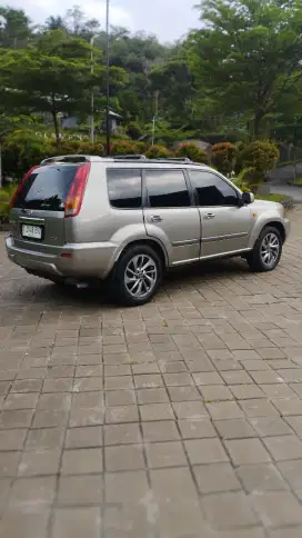 Nisan X-Trail 2004 pajak hidup