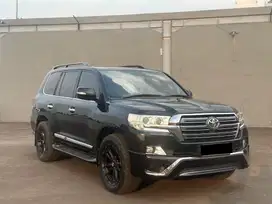 Land cruiser Vx 200 facelift