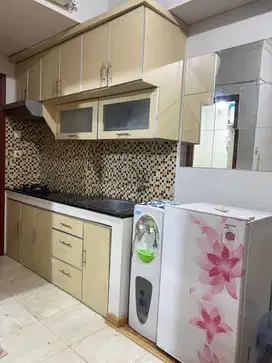 sewa 1BR full furnish siap HUNI lantai rendah Apt.Royal mediterania