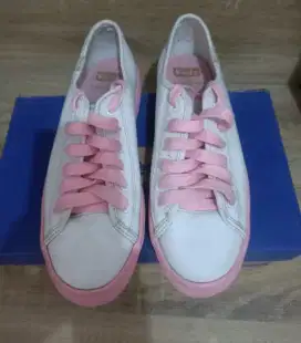 Sepatu keds original