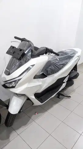 HONDA PCX 160 CBS TAHUN 2025 KM 0
