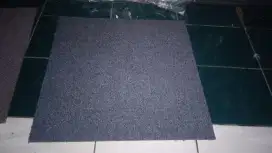 Karpet kantor kondisi masih bagus