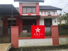 Rumah Hook Bagus, Semi Furnish di Kemang Pratama Bekasi