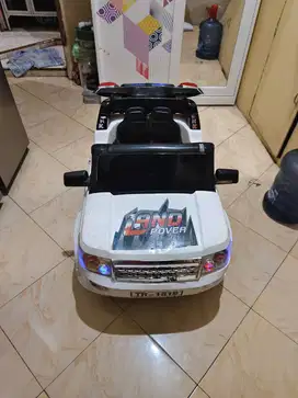 Mobil untuk anak