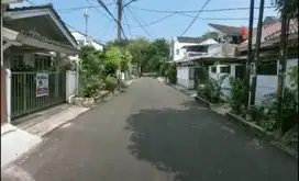 Harus Terjual Rumah Luas Dalam Komplek Pesanggrahan Jaksel
