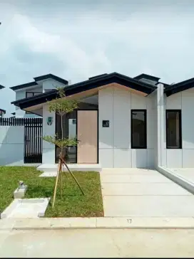 Rumah Baru 1 Lantai Siap Huni Cluster Waterfront Estate Lippo cikarang