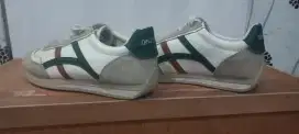 Sepatu kereenn kekinian