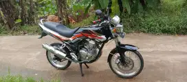Yamaha scorpio z 2005