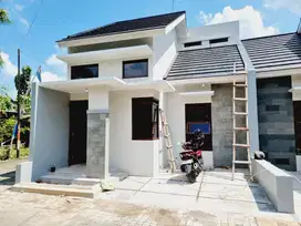 Rumah Cantik 1.5 Lt Seharga 1 Lt Finishing Dekat Asrama Haji Donohudan