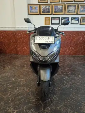DP 1,5 JT, PCX 160 ABS, KTP DAERAH BISA, GRATIS SERVICE