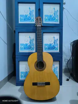 Dijual Gitar Yamaha C315, barang baru