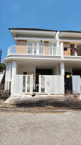 Miliki Rumah Modern Syariah 2 Lantai Di Perum. Rungkut Harapan, MERR