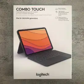 Logitech Combo Touch Keyboard For iPad Air 4 / 5 M1 – Like New